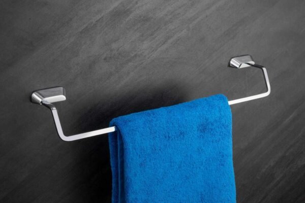 towel rod